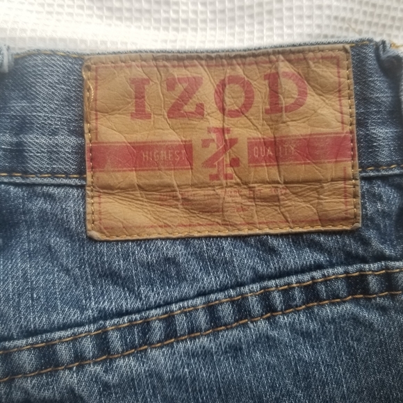 IZOD Denim Shorts - Picture 2 of 5